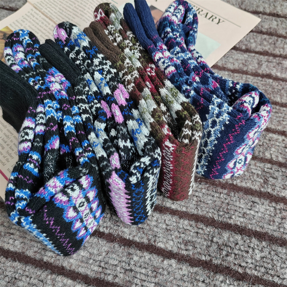 真好看!复古纹理 日系高筒袜女秋冬季保暖长袜太湖绒及膝盖小腿袜,淘宝优惠券,粉丝福利购,淘宝优惠卷