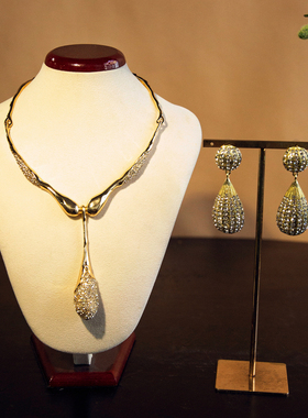 水舞 D1181新娘新款韩式轻奢金色项链闪钻千金风耳环风格妆容饰品