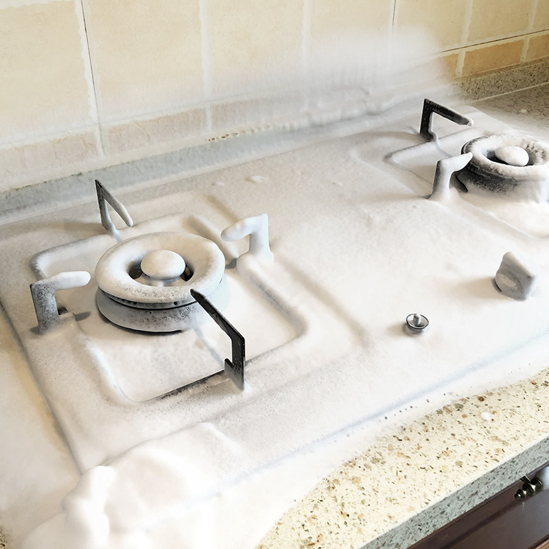  瑞亿卡威油污清洁剂