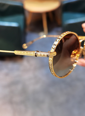 复古潮时尚圆框防紫外线墨镜