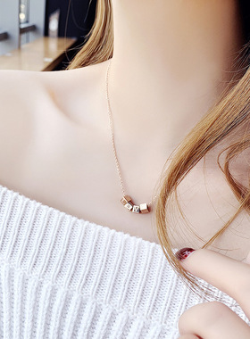 钛钢项链女不掉色love锁骨链ins玫瑰金网红百搭闺蜜装
