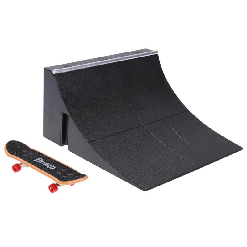 Finger Skating Board Training Games Toys with Ramp Parts Tr - 图2