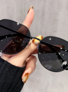 老钱风椭圆框偏光防紫外线墨镜