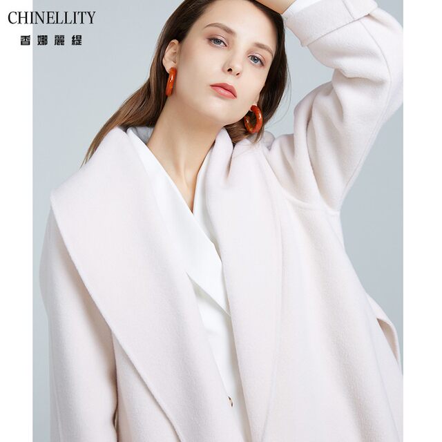 Thick double-sided cashmere black lapel large swing sheep