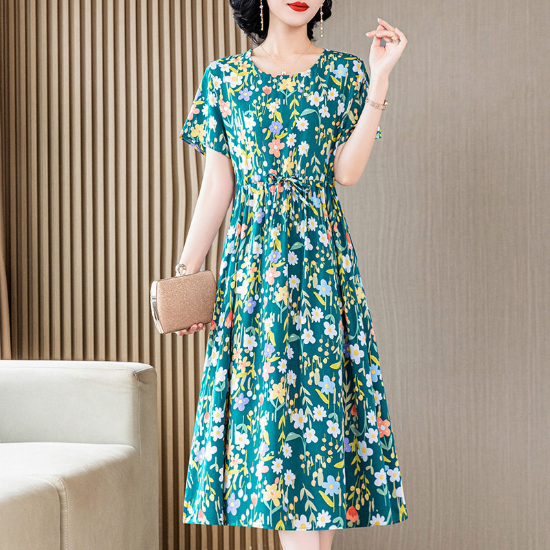 2025新款气质棉绸连衣裙女夏季时尚收腰显瘦中长款人造棉印花裙子,淘宝优惠券,粉丝福利购,淘宝优惠卷
