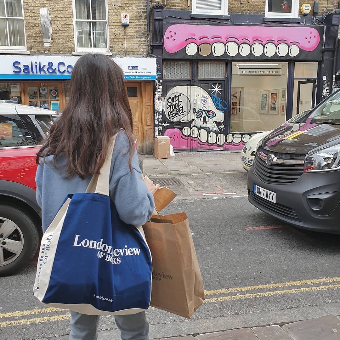 london review英国书店帆布包韩国chic布袋ins同款托特包女男-图1