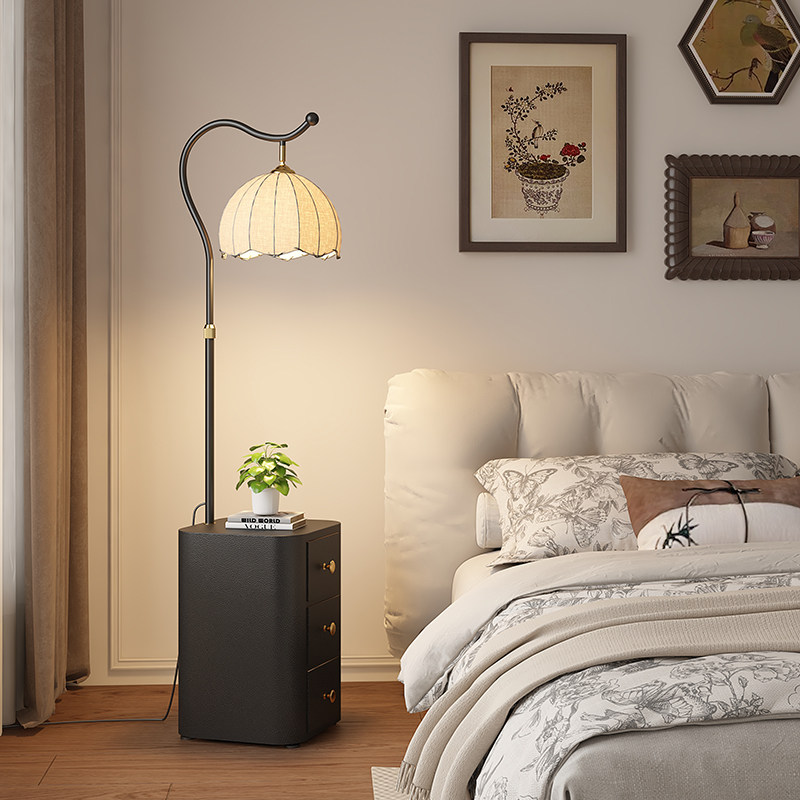 中古风落地灯客厅沙发边置物架美式复古氛围感卧室床头柜台灯一体,淘宝优惠券,粉丝福利购,淘宝优惠卷