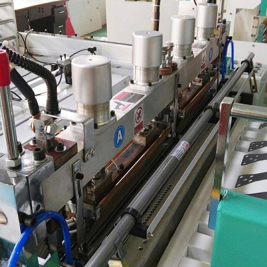 400NT2超伟机械自动可降解塑料手提背心袋方便袋购物袋制袋机设备,淘宝优惠券,粉丝福利购,淘宝优惠卷