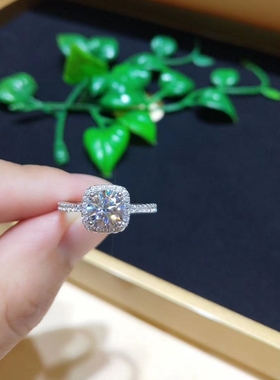 胖东来爆款小方糖莫桑石戒指女戒