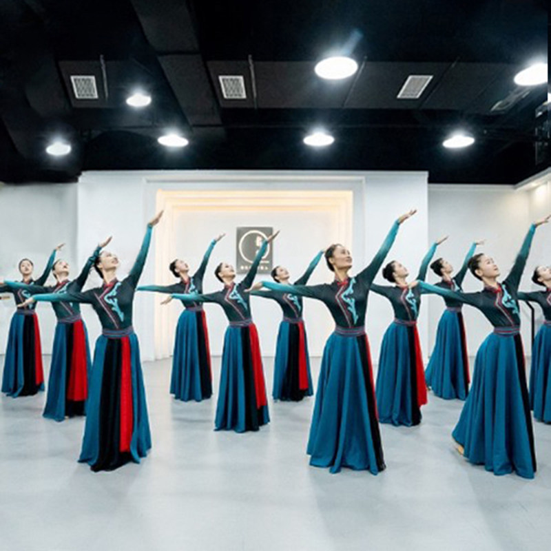 蒙古少数民族服装现代民族风女鸿雁 夕品民族服装/舞台装