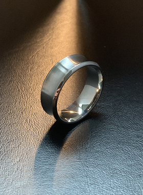 尘沦-高级感钛钢食指戒指男清冷
