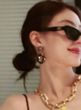 猫眼太阳镜复古小高级感GM墨镜女2024新款防晒防紫外线小窄框开车