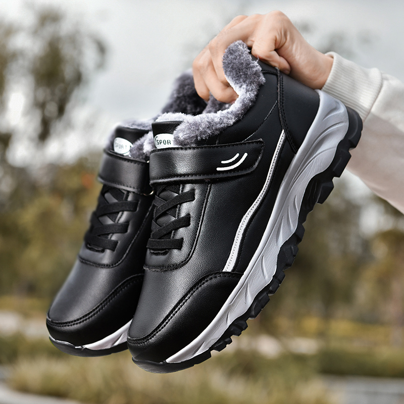 张凯丽老人鞋男冬季加绒加厚防水皮面雪地靴中老年防滑软底大棉鞋 - 图2