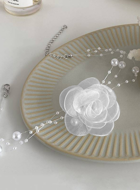 多层网纱花朵珍珠项链