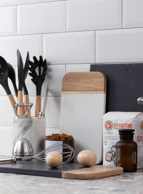 北欧样板间厨房台面桌面装饰品