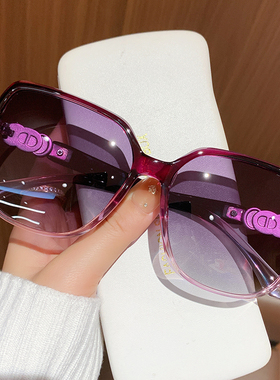 26年新款时尚高级感大框太阳镜女紫色偏光渐变显脸小防紫外线墨镜