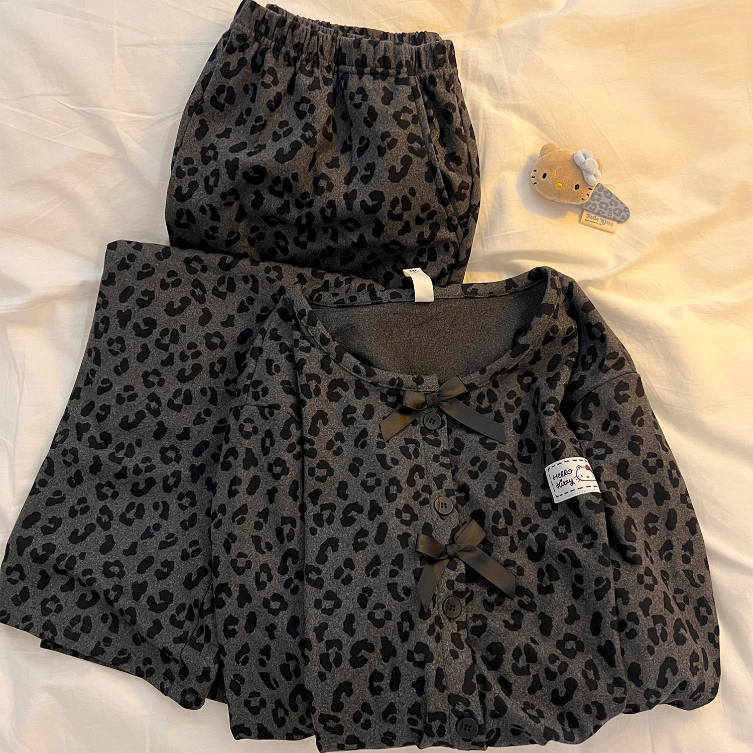 可爱Kitty印花纯欲少女豹纹睡衣女秋冬季网红风新款家居服两件套,淘宝优惠券,粉丝福利购,淘宝优惠卷