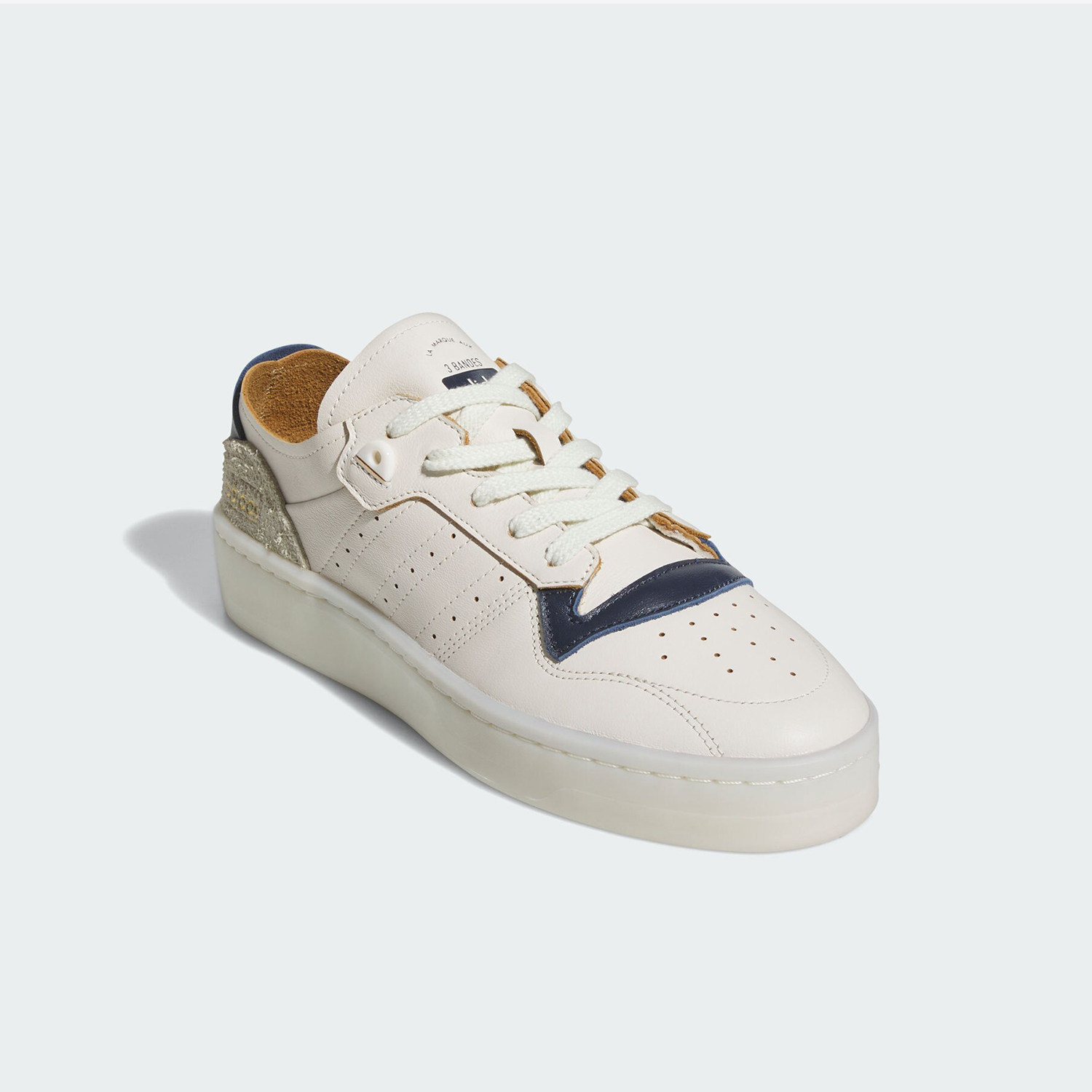 Adidas/阿迪达斯正品三叶草男女同款透气耐磨运动板鞋ID8395,淘宝优惠券,粉丝福利购,淘宝优惠卷