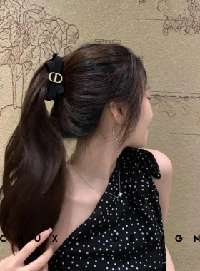经典黑金双D猪鼻子蝴蝶结香蕉夹高级感马尾盘发抓夹竖夹掰掰发夹