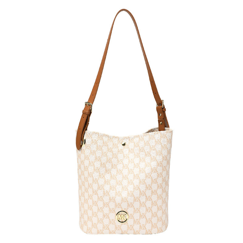 mk秋季大容量时尚百搭2021潮水桶包 惠派旗舰女士包袋