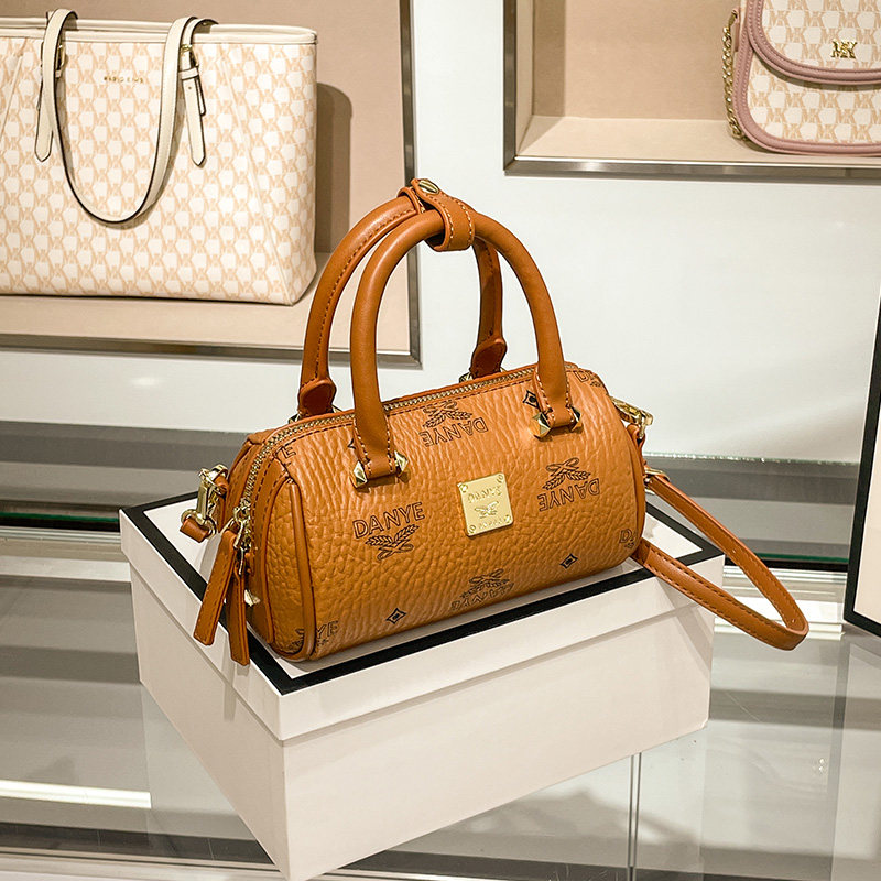 波士顿mini 2021新款潮时尚枕头包包 惠派旗舰女士包袋