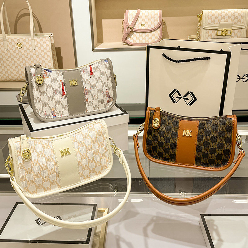 mk腋下2021新款潮秋冬小众感枕头包 惠派旗舰女士包袋