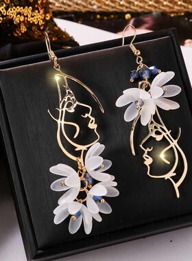 Elegant Roses Petal Dangle Earrings for Women Long Tassel