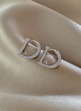 Zircon inlaid playing card ear clip women's simple no pierce