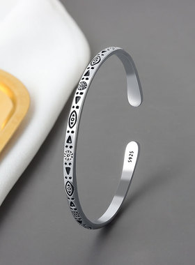 款式新颖手镯品牌见详情