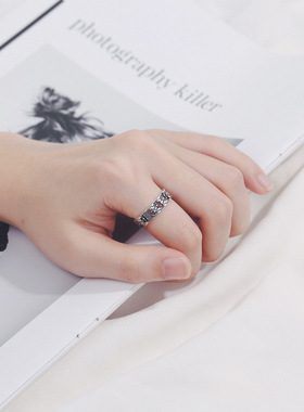 Wide-faced index finger ring female retro distressed opening