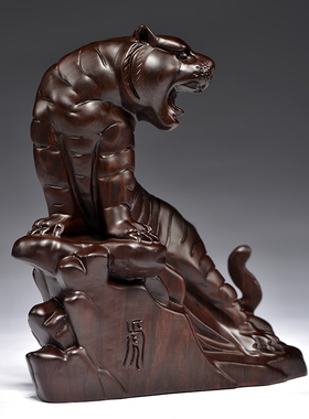 黑檀木雕老虎摆件实n木质十二生肖上山虎工艺品家居玄关装饰品送