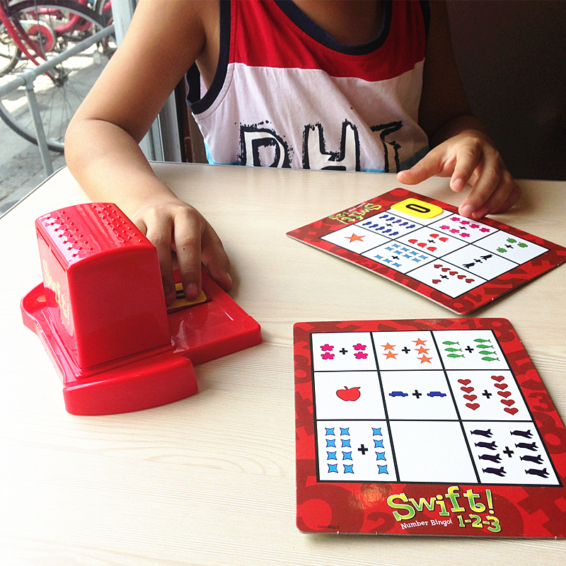 英文字母认知学英语单词游戏宾果训练反应力益