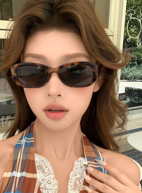 新款复古方形墨镜女小红书网红