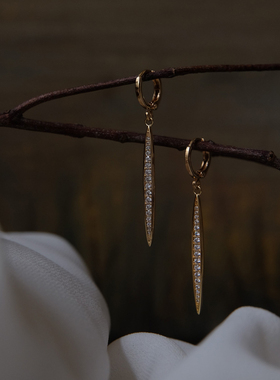 VNJEWELRY铜镀金优雅耳钉耳饰