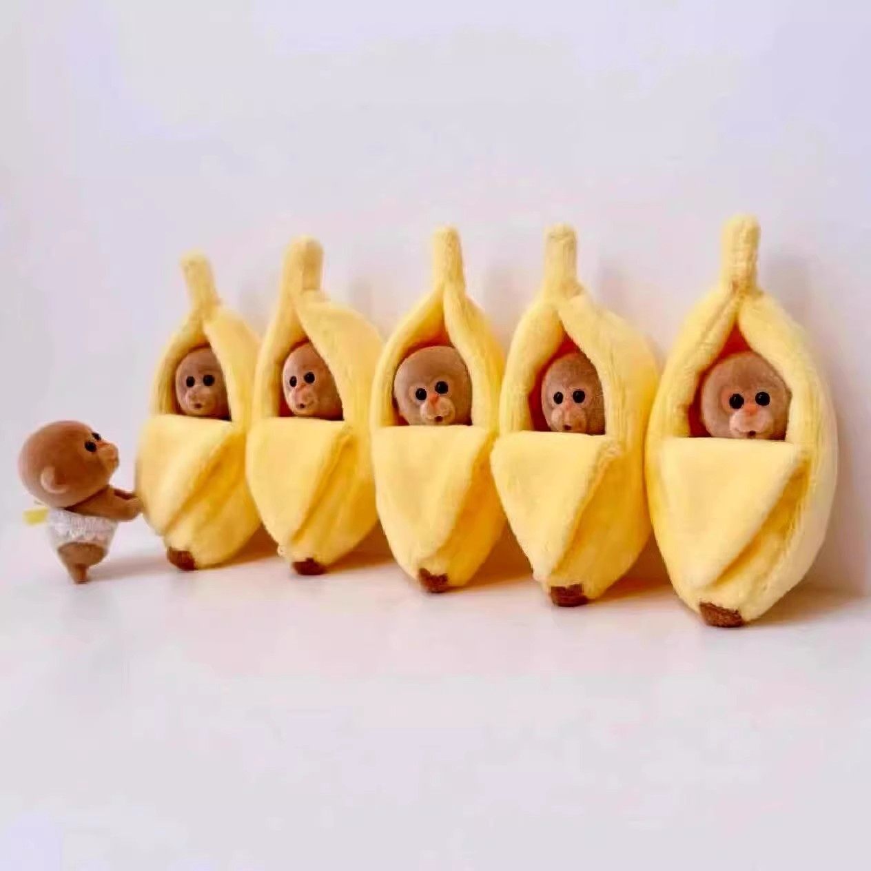 新款可爱创意小猴子玩偶香蕉毛绒娃娃睡袋可爱高颜值软萌娃衣礼物,淘宝优惠券,粉丝福利购,淘宝优惠卷