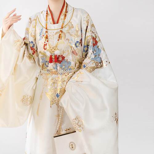 云藏月绣 鎏金 原创明制织金妆花圆领袍马面裙婚服汉服女套装秋冬 - 图0