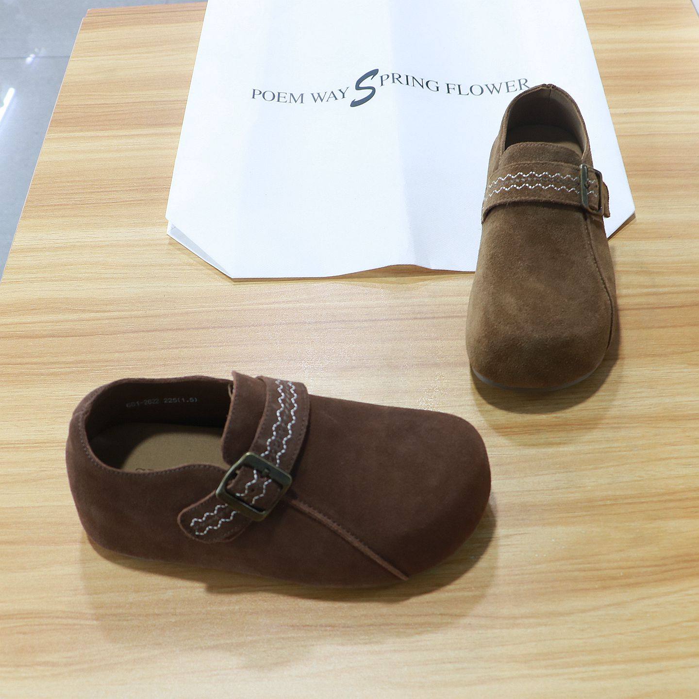 诗路花语女鞋2025秋冬反绒皮勃肯鞋皮带扣休闲增高乐福鞋661-2622,淘宝优惠券,粉丝福利购,淘宝优惠卷