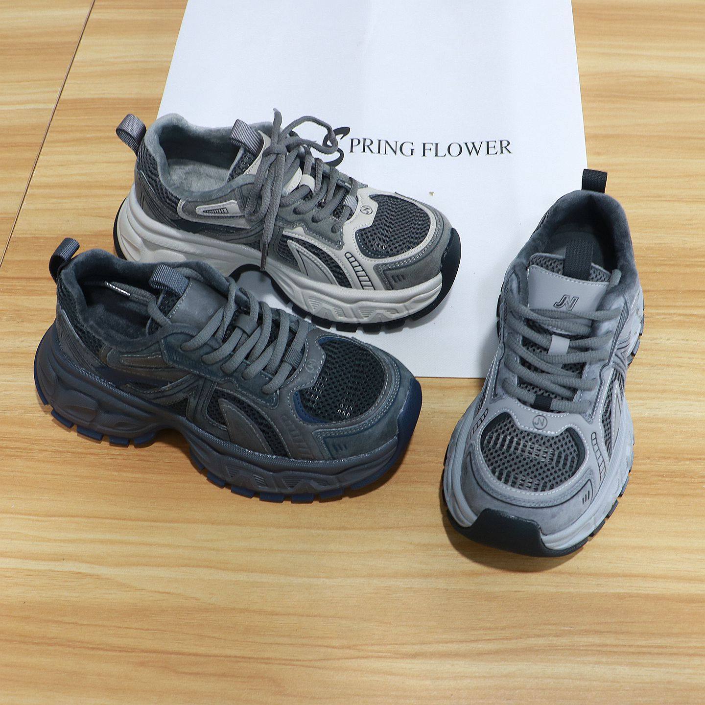 诗路花语女鞋2025冬欧版厚底加绒老爹鞋保暖运动休闲鞋551-1376-1,淘宝优惠券,粉丝福利购,淘宝优惠卷