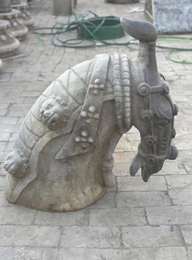 【独角马首-空间雅趣】高81长80宽40CM，独角凌厉，缰绳刻画入微
