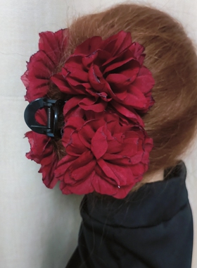 森系黑色双花抓夹女布艺花朵盘发器显发量后脑勺鲨鱼夹高级感发饰