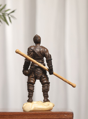 工厂直销皮黑木悟空摆件创意实木雕刻黑悟空家居桌面摆饰悟空