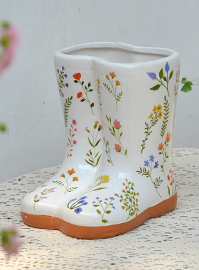 外贸出口陶瓷靴子花园装饰摆件