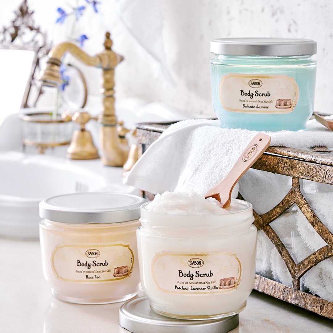 保税正品！sabon萨邦身体磨砂膏精油死海盐去角质翠绿玫瑰广藿香 - 图2