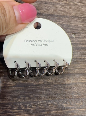 爱心小耳圈s925银针轻奢小众设计师时尚ins风气质耳饰