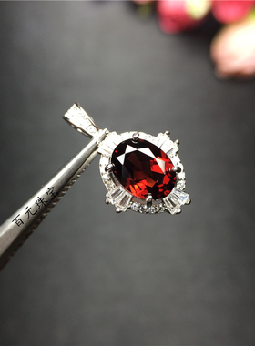 鸽血红宝石女镀18K金送链子吊坠