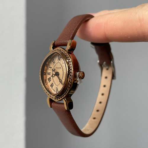 聚利时julius小众艺术手表女轻奢品牌复古女生气质秋冬女士女表 - 图1