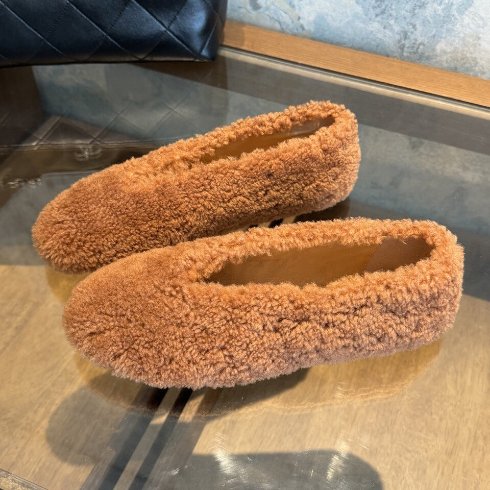 羊皮毛一体~2025冬新款羊羔毛平底浅口单鞋女加绒保暖毛毛鞋外穿,淘宝优惠券,粉丝福利购,淘宝优惠卷