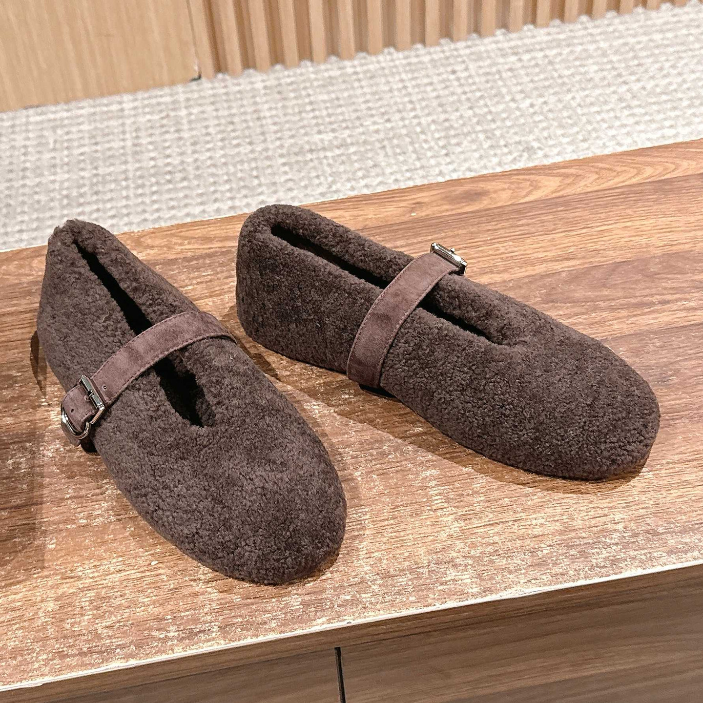 内增高~羊皮毛一体加厚抗寒毛毛鞋女保暖一字带玛丽珍芭蕾舞单鞋,淘宝优惠券,粉丝福利购,淘宝优惠卷