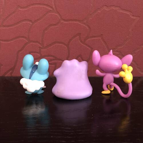 神奇宝贝宠物小精灵WCT呱呱泡沫蛙长尾怪手猴紫色百变怪公仔摆件 - 图0