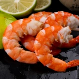 Циндао креветка Свежие морепродукты Водные продукты Супер большие основания, окружающие креветки и зеленые креветки, большая пара креветков Циндао, креветки, креветки, креветки и креветки